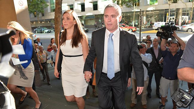 Craig and Zoe arrive for yet another expensive day in court