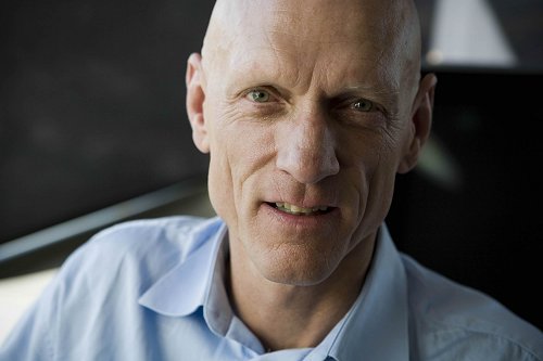 Peter Garrett - Thrown under the bus or just a political scapegoat?