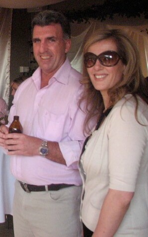 Other friends get cosy at the Williamson's party